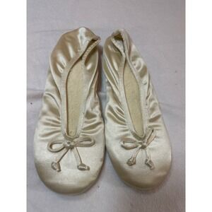 Isotoner Womens Slippers Ballet Flats Satin Bow Slip On X-Large‎ Beige